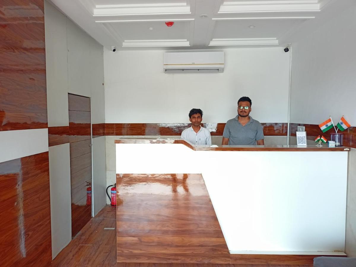 Hotel Palms Residency, Chembur Mumbai Exterior foto