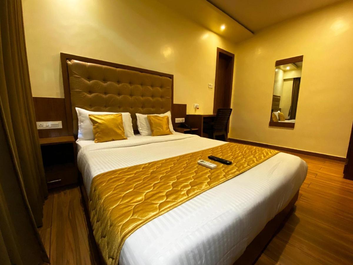 Hotel Palms Residency, Chembur Mumbai Exterior foto