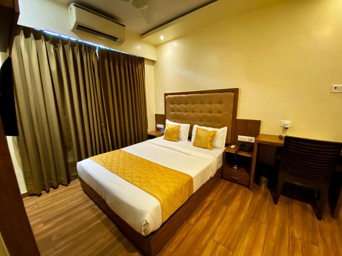 Hotel Palms Residency, Chembur Mumbai Exterior foto